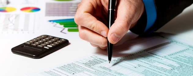 Should oil companies pay higher taxes