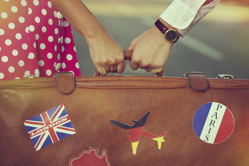 Credit card offers extra rewards on discount travel spending