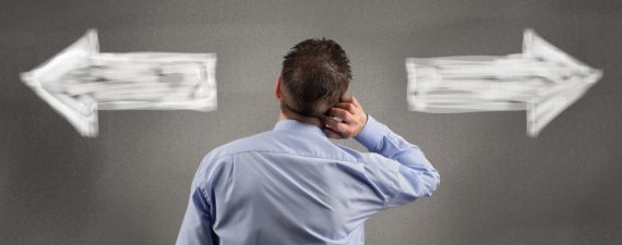 Average Credit Showdown: Barclaycard Rewards MasterCard vs. Capital One QuicksilverOne Cash Rewards