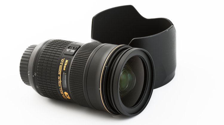 nikon_lens_cap.jpg