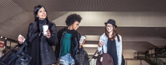 Airline-Credit-Cards-Unsung-Perk-Free-Checked-Bags-Story