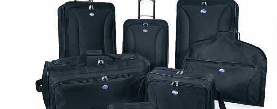 daily-deals-american-tourister-luggage-set-sears-story