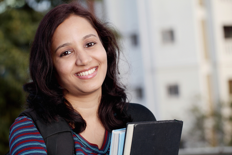 New Scholarship Aims to Make College More Affordable for Middle Class