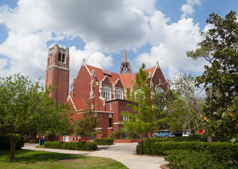 Save on Student Loans With Florida’s Best Colleges for Your Buck