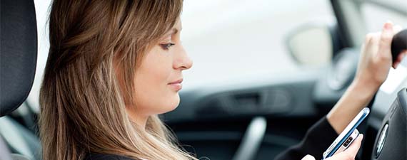 texting-driving-ticket-car-insurance-rates