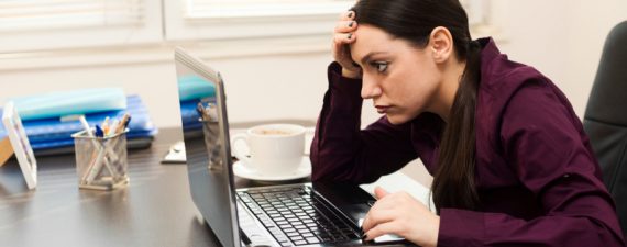 ways to avoid bank fees