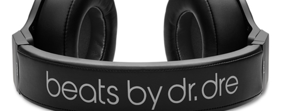 daily-deals-free-apple-gift-card-with-beats-purchase