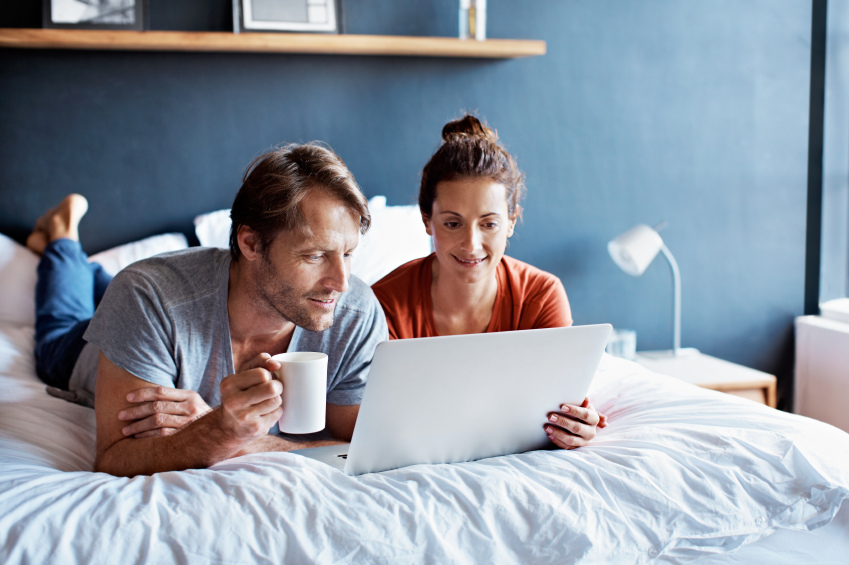 How Couples Can Talk Money Without a Blow-up