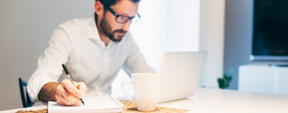 How to Live on an Entry-Level Salary When You Have Student Loans