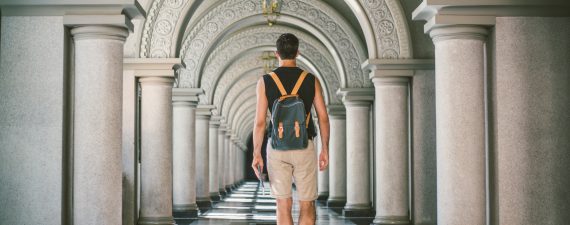 Picking the Right College to Avoid Student Debt