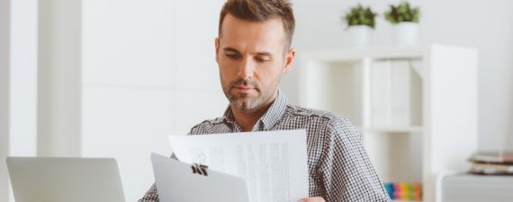 The Stock Market Mind Game: Why It's Important Not to Panic