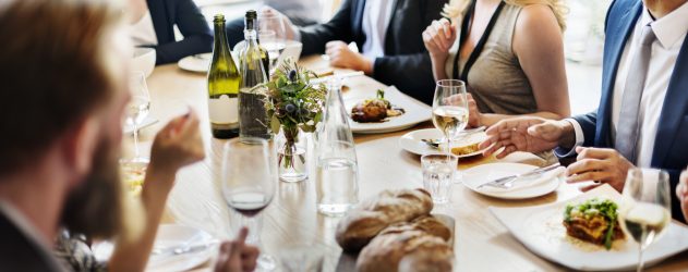 Why Credit Cards Are Serving Big Rewards at Restaurants